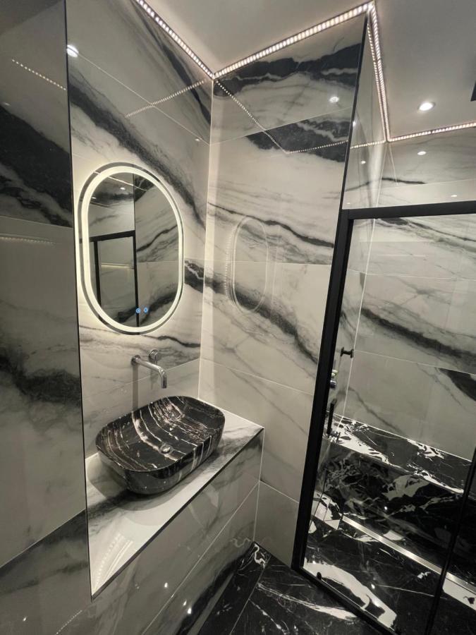 Luxury Apartment Edinburgh Centre With Steam Room Exteriér fotografie